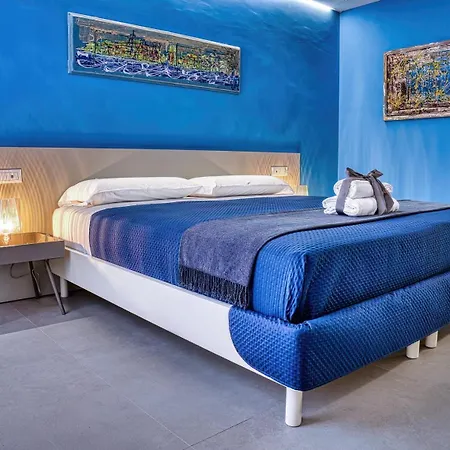 Dede Couette-café 3*